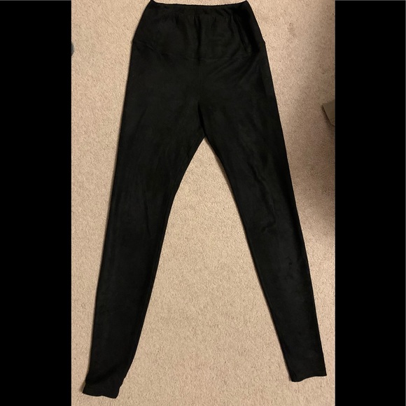 Aritzia suede Daria Leggings - Picture 2 of 3